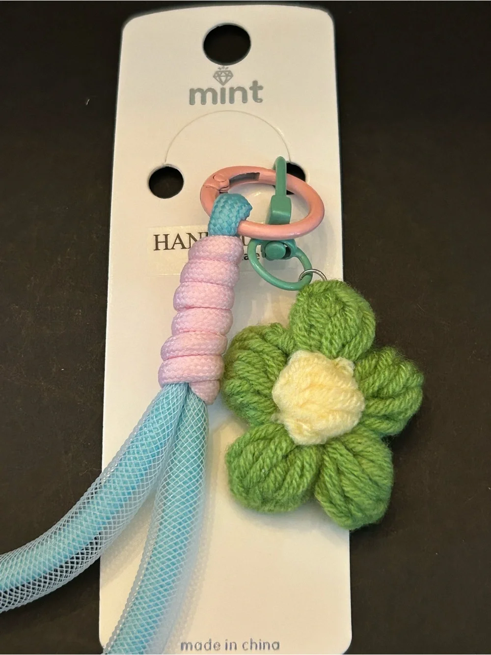 Mint Handmade Assorted Color Daisy Wristlet Bag Charm Keychain Card Holder NWT